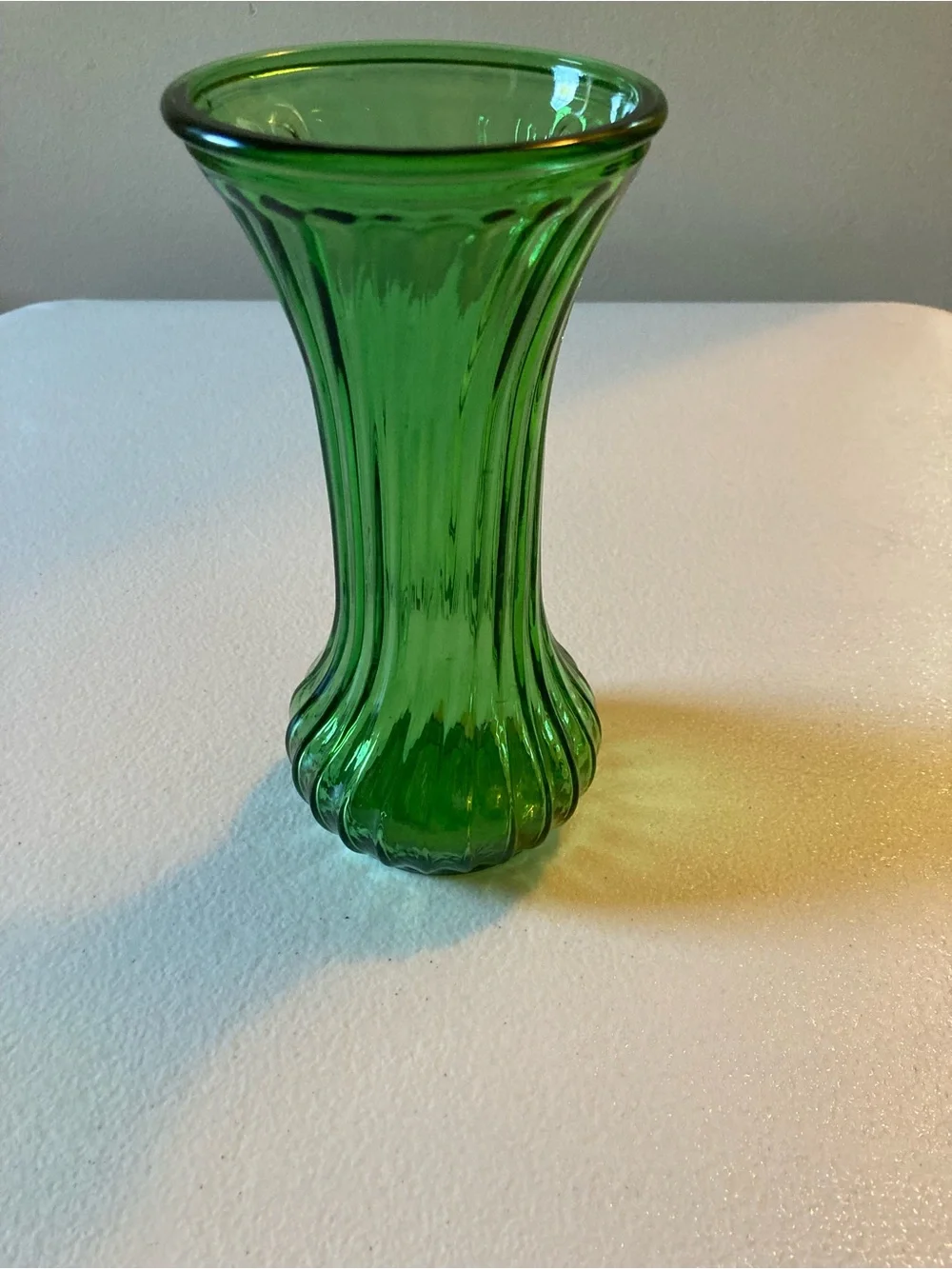 Green Glass Ribbed Hoosier Vase Textured Decorative 7.5” Tall 3.5” Diameter